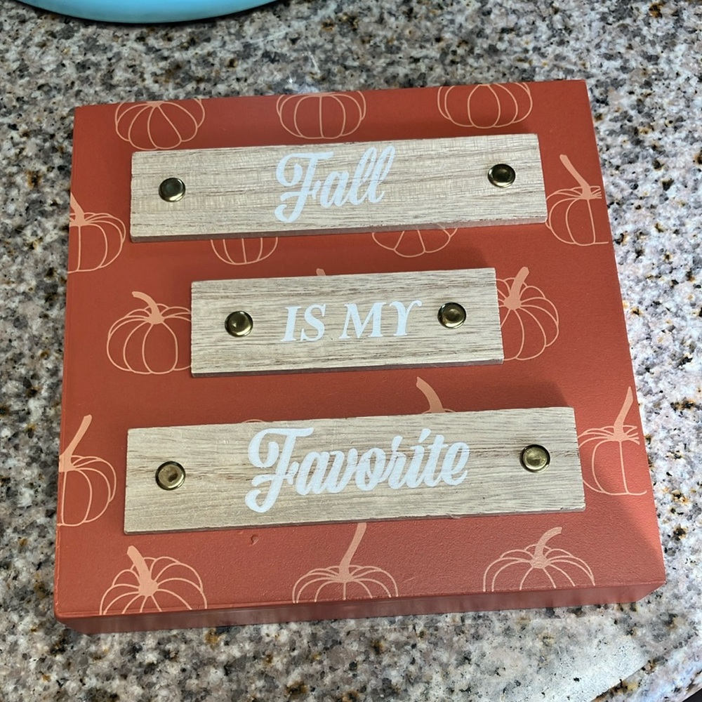 Fall wood pumpkins sign